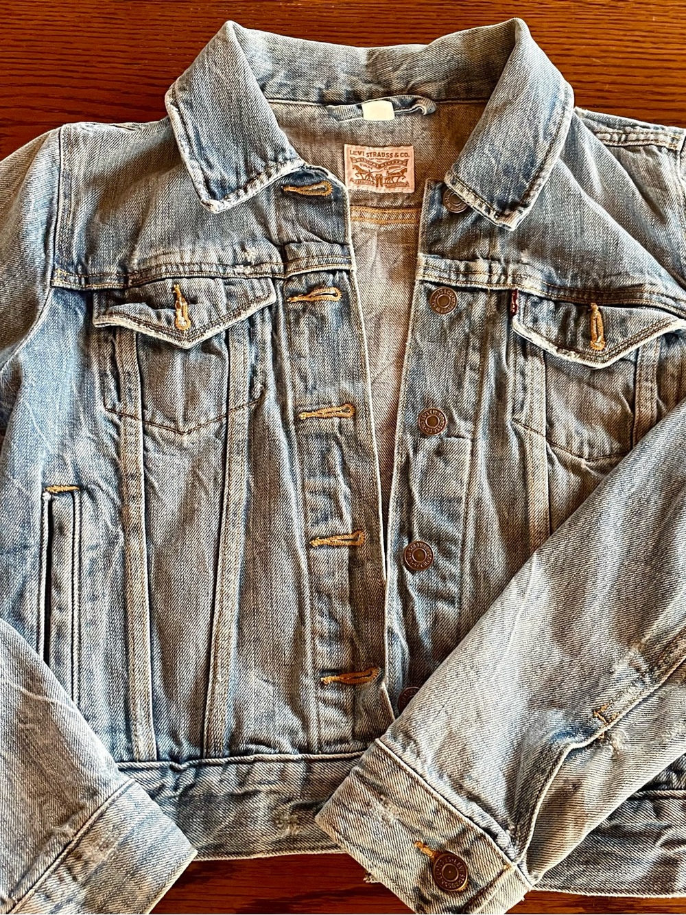 Levi's Women's Light Blue Stonewash Denim Jacket